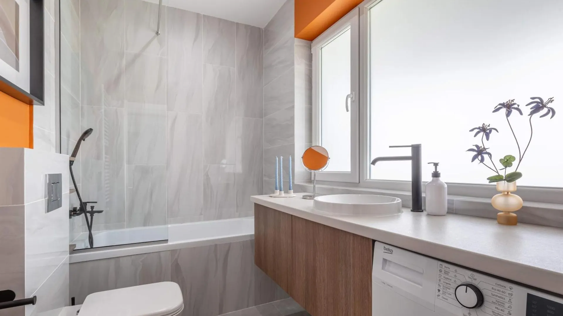 Appartamento Playful & Bright 1Br Near The Faculty Of Law Bucarest