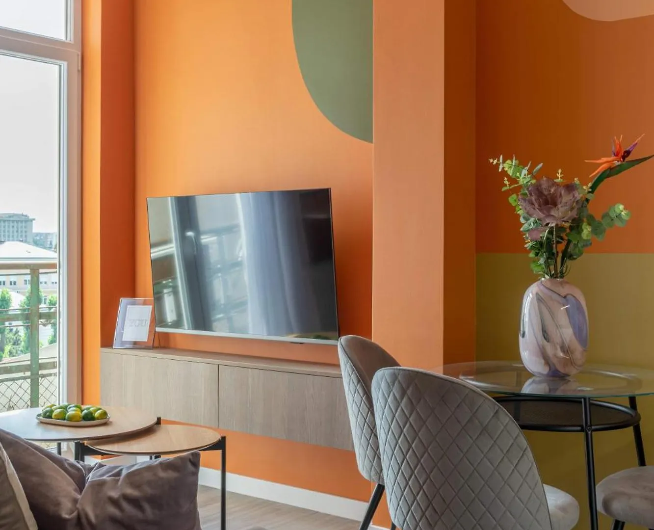 Appartamento Playful & Bright 1Br Near The Faculty Of Law Bucarest