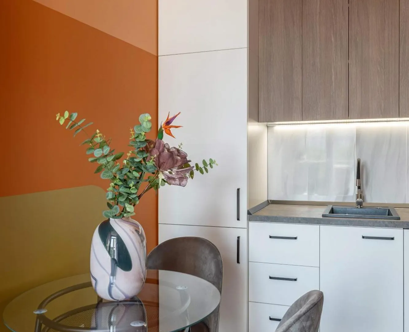 Appartamento Playful & Bright 1Br Near The Faculty Of Law Bucarest 0*,  Romania