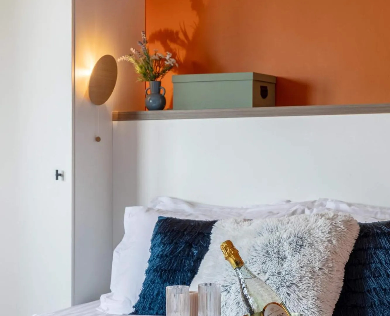 Playful & Bright 1Br Near The Faculty Of Law Apartment Bucureşti